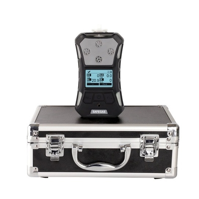 Fast Response Portable Multigas CO2 CH4 Detector For Industrial Environments IP67 Certified And Rugged Design